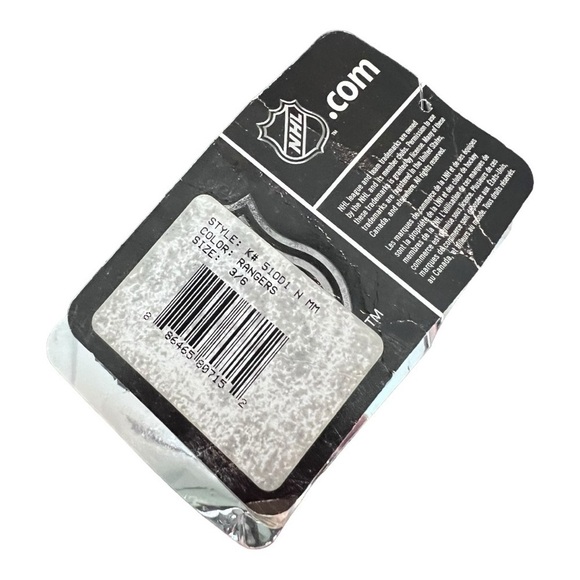 NEW NHL Rangers Girls Onesie with Team Logo and Ruffle Trim Hockey size 3/6 mos - Picture 5 of 8